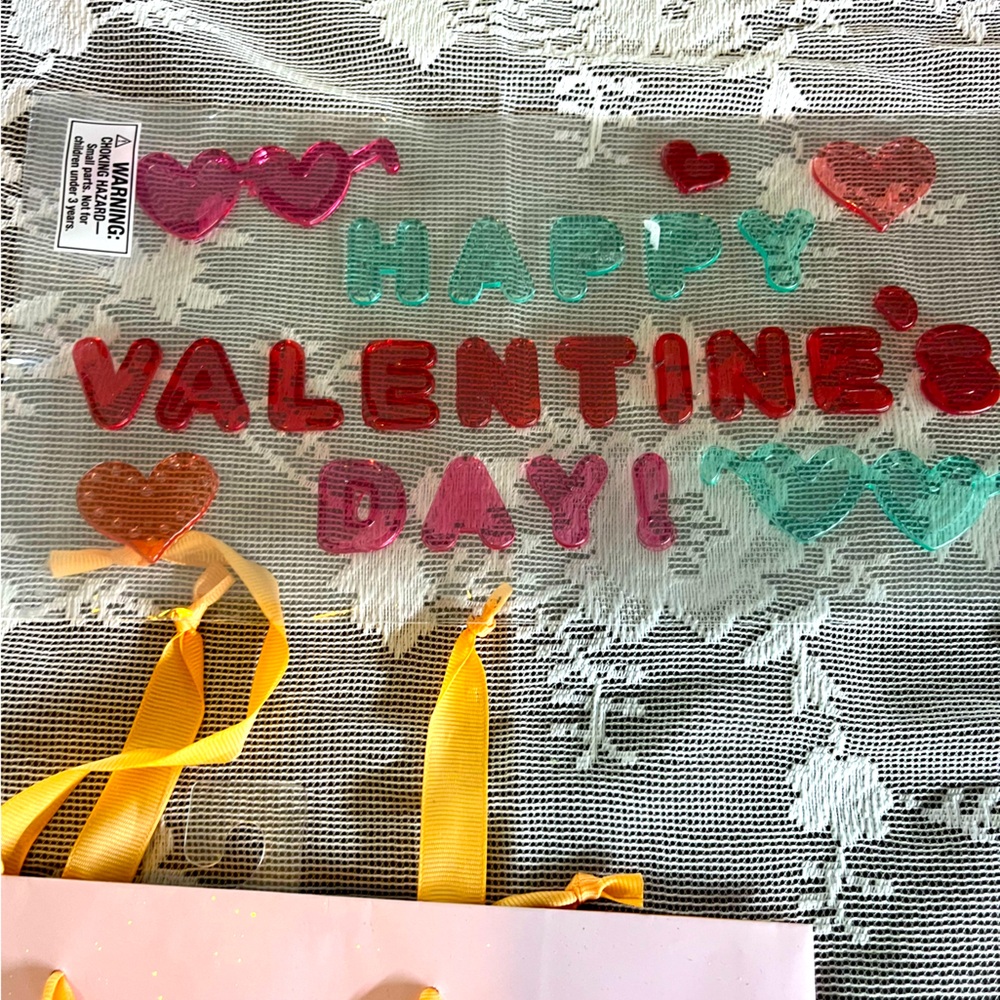 Different items - Picture 6 of 6